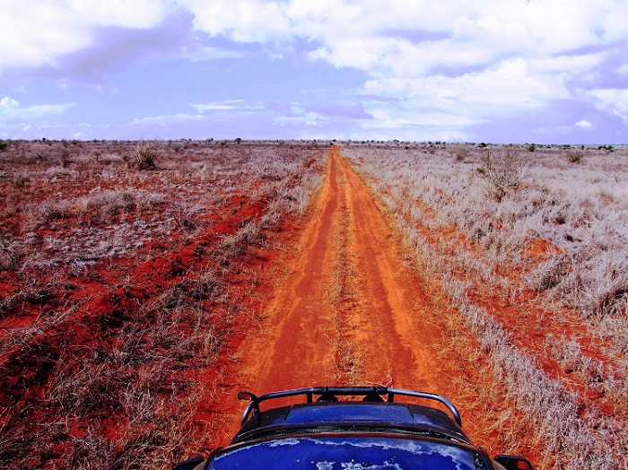 roads in tsavo east